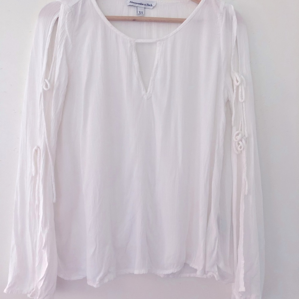 Abercrombie and Fitch White Women Long Sleeve Blouse